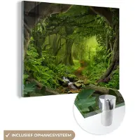 MuchoWow - Glasschilderij - Schilderij glas - Jungle - Rivier - Boom - Groen - Stenen - Foto op glas - Acrylglas - Schilderijen woonkamer - 160x120 cm - Wanddecoratie - Muurdecoratie