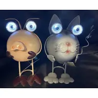 Impuls Metalen solarlampen "Varken en Kat" - Set van 2 stuks - meerkleurig - met 2 LED - Staand model - hoogte 16.5 x 10 x 9.5 cm - Tuindecoratie - Tuinverlichting