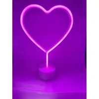 Impuls LED hart met neonlicht - roze neon licht - hoogte 29.5 x 20 x 8.5 cm - Op batterijen en USB - Tafellamp - Nachtlamp - Decoratieve verlichting - Woonaccessoires