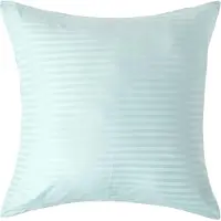 Homescapes Satijn Streep Katoen Kussensloop 60x60 cm – Aquablauw – 100% Egyptisch Katoen – Draaddichtheid 330