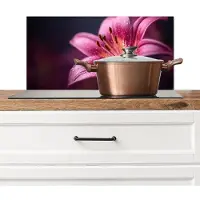KitchenYeah Spatscherm keuken 70x30 cm - Kookplaat achterwand Roze - lelie - Dauwdruppels - Muurbeschermer - Spatwand fornuis - Hoogwaardig aluminium
