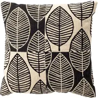 Dutch decor DAKOTA - sierkussen 45x45 cm - bladmotief - gerecycled - Raven - zwart - Inclusief binnenkussen - Luxe kussens voor woonkamer & bank