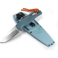 Benchmade Intersect 18050S CPM MagnaCut, Depth Blue Santoprene, Serrated vaststaand mes