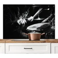 KitchenYeah Spatscherm keuken 120x80 cm - Kookplaat achterwand Drummer - Zwart - Drumstel - Muurbeschermer - Spatwand fornuis - Hoogwaardig aluminium