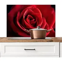 KitchenYeah Spatscherm keuken 80x55 cm - Kookplaat achterwand Rood - Roos - Romantisch - Muurbeschermer - Spatwand fornuis - Hoogwaardig aluminium