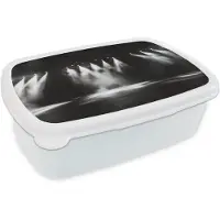 MuchoWow Broodtrommel Wit - Lunchbox Theaterzaal - Mist - Spotlights - Zwart - Brooddoos 18x12x6 cm - Brood lunch box - Broodtrommels voor kinderen en volwassenen