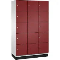 C+P Cambio lockerkast, 3 vakken, 15 vakken, met plint, B 1200 x D 525 x H 1980 mm, lichtgrijs/ruinrood