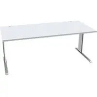 Schäfer Shop Desk PLANOVA BASIC, rechthoekig, C-voet, B 1800 x D 800 x H 717 mm, aluminium lichtgrijs/wit + kabelgoot