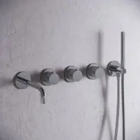 Saniclear Plus Curved inbouw badkraan met 20cm uitloop en staafhanddouche chroom