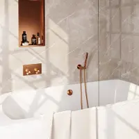 Brauer Stripe inbouw badkraan met drukknoppen, badvulcombinatie en staafhanddouche koper geborsteld PVD