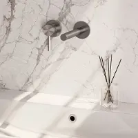 Brauer Stripe inbouw wastafelkraan ColdStart met rechte uitloop en rozetten model A2 RVS geborsteld PVD