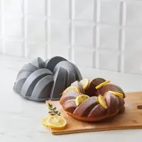 Karaca Cake Pro – Gietijzeren Cakevorm – Gevlochten Design – Antraciet – Ø 26 cm