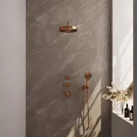 Brauer Stripe thermostatische inbouw regendouche SET 05 met 25 cm douchekop en gebogen muurarm en 3-standen handdouche en doucheslang en wandaansluitbocht koper geborsteld PVD