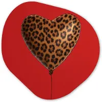 MuchoWow Organische wanddecoratie 60x60 cm - Organisch schilderij Ballon - Hartvormig - Rood - Panterpatroon - Muurdecoratie woonkamer - Kamer decoratie - Schilderijen - Muurcirkel aesthetic