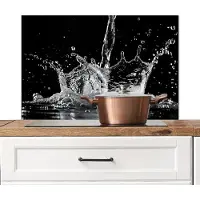 KitchenYeah Spatscherm keuken 90x60 cm - Kookplaat achterwand Water splash - Zwart - Wit - Muurbeschermer - Spatwand fornuis - Hoogwaardig aluminium