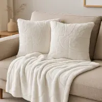 CUHOC Imitatie Bont Plaid 130x160 cm met 2 Sierkussens – Zacht Polyester – Luxe Kussen en Plaid Set voor Bank of Fauteuil – Woondecoratie - Wit