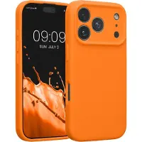 Kwmobile telefoonhoesje geschikt voor Apple iPhone 17 Pro - TPU backcover met siliconen coating - Smartphone case in fruitig oranje