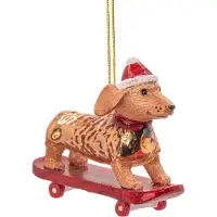 Sass & Belle Teckel op skateboard kerstbal -