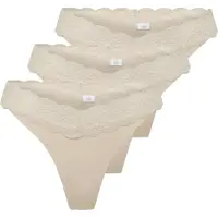 ONLY String 'Chloe' nude