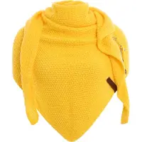 Knit Factory Coco Gebreide Omslagdoek - Driehoek Sjaal Dames - Dames sjaal - Wintersjaal - Stola - Wollen sjaal - Gele sjaal - Canario Yellow - 190x85 cm - Inclusief sierspeld