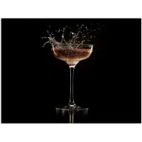 PosterMonkey Poster 40x30 cm - Cocktail - Zwart - Spetters - Glas - Posters - Wanddecoratie keuken - Muurdecoratie woonkamer - Decoratieve accessoires - Kamer muur decoratie
