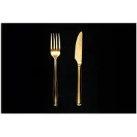 PosterMonkey Poster 90x60 cm - Bestek - Goud - Mes - Vork - Posters - Wanddecoratie keuken - Muurdecoratie woonkamer - Decoratieve accessoires - Kamer muur decoratie