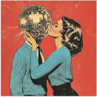 PosterMonkey Poster 50x50 cm - Vrouw - Retro - Discobal - Kus - Posters - Kamer decoratie - Wanddecoratie woonkamer - Muurdecoratie slaapkamer