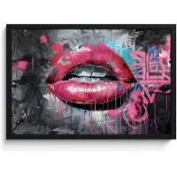 PosterMonkey Poster in lijst - Fotolijst 60x40 cm - Posters - Lippen - Felroze - Graffiti - Verfstrepen - Posterlijst zwart - Decoratie - Wanddecoratie woonkamer - Muurdecoratie slaapkamer