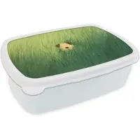 MuchoWow Broodtrommel Wit - Lunchbox Hondje - Gras - Oren - Bruin - Brooddoos 18x12x6 cm - Brood lunch box - Broodtrommels voor kinderen en volwassenen