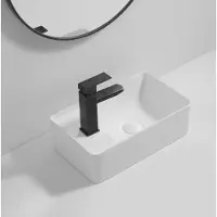 Linea Uno Ludvik 43 - Glans wit - Toiletfontein