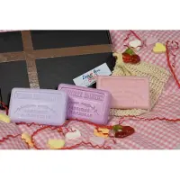 Savon De Marseille Valentijn zeep cadeau set Elle, fleur de champs, tendre baiser + sisal zeepzakje - valentijn cadeau voor haar