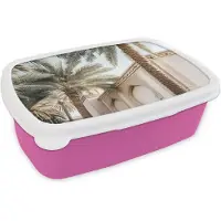 MuchoWow Broodtrommel Roze - Lunchbox Gebouw - Palmbomen - Beige - Zon - Brooddoos 18x12x6 cm - Brood lunch box - Broodtrommels voor kinderen en volwassenen