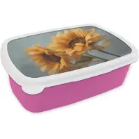 MuchoWow Broodtrommel Roze - Lunchbox Zonnebloemen - Geel - Wazig - Brooddoos 18x12x6 cm - Brood lunch box - Broodtrommels voor kinderen en volwassenen