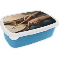 MuchoWow Broodtrommel Blauw - Lunchbox Drumstokken - Olieverf - Man - Brooddoos 18x12x6 cm - Brood lunch box - Broodtrommels voor kinderen en volwassenen