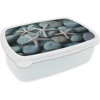 MuchoWow Broodtrommel Wit - Lunchbox Zeesterren - Stenen - Wit - Brooddoos 18x12x6 cm - Brood lunch box - Broodtrommels voor kinderen en volwassenen