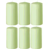 Enlightening Candles Cilinderkaars - 8x - stompkaars - lichtgroen - D6 x H15 cm - 58 branduren - Dikke kaarsen - Voor kandelaar of plateau