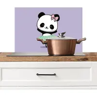 KitchenYeah Spatscherm keuken 60x40 cm - Kookplaat achterwand Dansende panda - Paars - Sierlijk - Kawaii - Muurbeschermer - Spatwand fornuis - Hoogwaardig aluminium