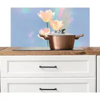 KitchenYeah Spatscherm keuken 90x45 cm - Kookplaat achterwand Tulpen - Roze accenten - Blauw - Muurbeschermer - Spatwand fornuis - Hoogwaardig aluminium