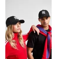 New Era MLB New York Yankees 9FORTY Cap, black
