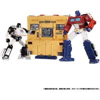 Hasbro Transformers Dramatic Capture Series Autobot Headquarters