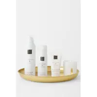 RITUALS of Sakura - Geschenkset - Doucheschuim 200 ml - AntiPerspirant 150 ml - Body Cream 70 ml - Geur Kaars 140 g - Product - Luxe Gouden Rond Decoratieve Dienblad