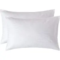 Homescapes Satijn Streep Katoen Kussensloop 50x75 cm – Set van 2 – Wit – 100% Egyptisch Katoen – Draaddichtheid 330