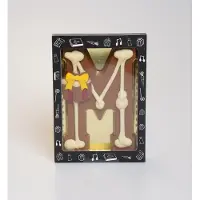 Pure Verwennerij Luxe Gedecoreerde Melk Chocolade Letter M - 240 Gram