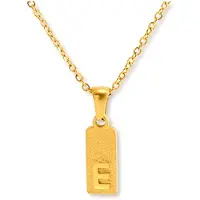 Marama - Ketting Letter E Goud Sparkling - stainless steel - gold plated - nikkelvrij - persoonlijke ketting - letterketting - met hanger - cadeauverpakking