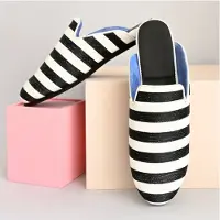 Hums Black stripe slipper aw116