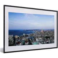 MuchoWow Foto in lijst - Luchtfoto van de hoofdstad Havana in Cuba fotolijst zwart met witte passe-partout 60x40 cm - Poster in lijst (Wanddecoratie woonkamer / slaapkamer)