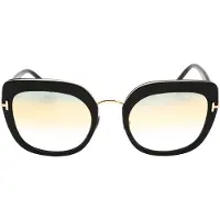 Tom Ford Virginia FT0945 01B zwarte zonnebril