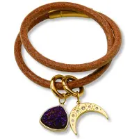 Marama Wikkelarmband Leer Moon-Agate - damesarmband - 2 afneembare hangers - mat gouden kliksluiting - edelsteen Druzy Agaat - Maan met strass-steentjes