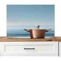 KitchenYeah Spatscherm keuken 80x55 cm - Kookplaat achterwand Zeilbootje - Kalme zee - Helderblauwe hemel - Muurbeschermer - Spatwand fornuis - Hoogwaardig aluminium