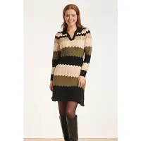 Smashed Lemon 24610 neutrale zig-zag gebreide jurk |